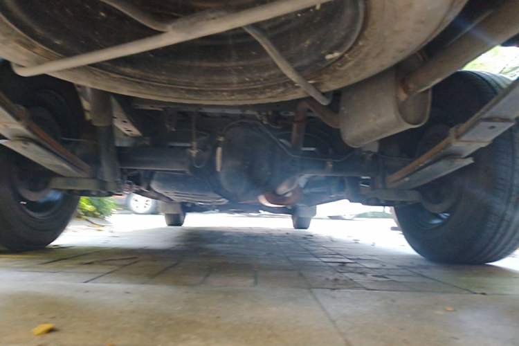 Used FORTHING Lingzhi 2023 M5L 1.6L Base Model 5 Seats Chassis Rear