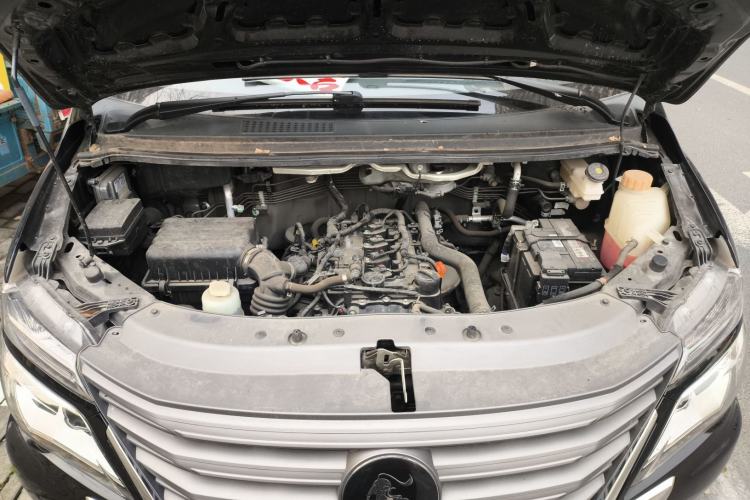 Used FORTHING Lingzhi 2023 M5L 1.6L Base Model 7 Seats Engine Bay
