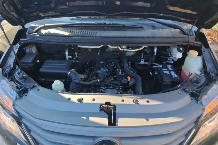 Used FORTHING Lingzhi 2023 M5L 1.6L Comfort Edition 7-Seater Engine Bay
