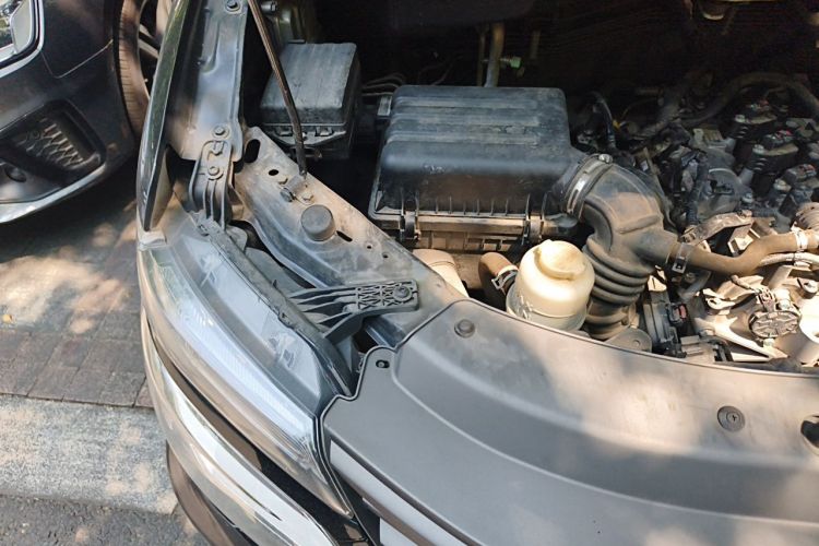 Used FORTHING Lingzhi 2023 M5L 1.6L Base Model 5 Seats Engine Bay Right