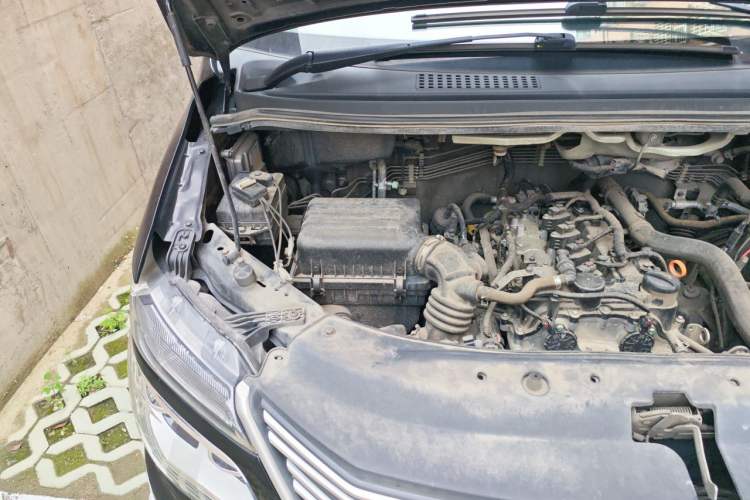 Used FORTHING Lingzhi 2023 V3 1.6L Base Model 2 Seats Engine Bay Right