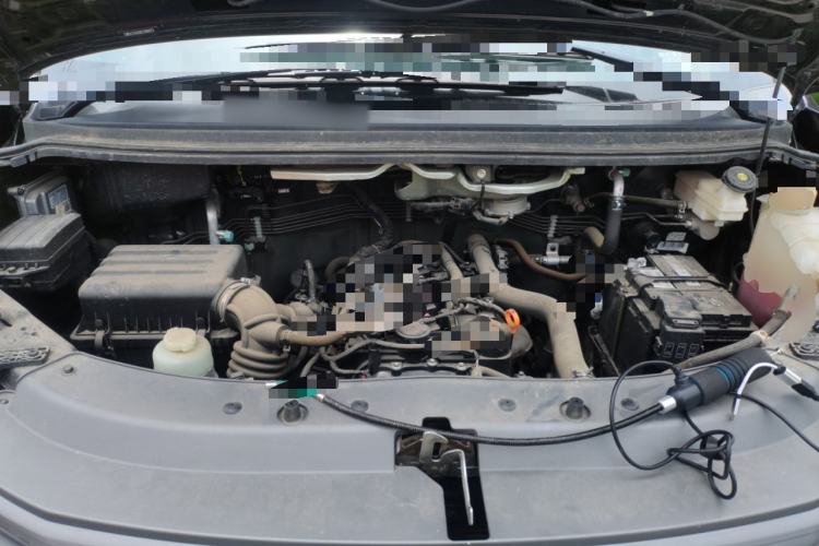 Used FORTHING Lingzhi 2023 M5L 1.6L Base Model 5 Seats Engine Bay