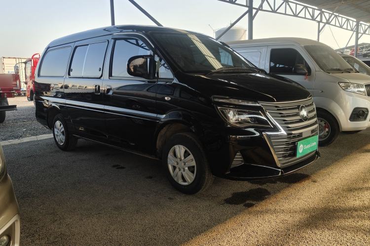 Used FORTHING Lingzhi 2023 M5L 1.6L Base Model 7 Seats Exterior 2