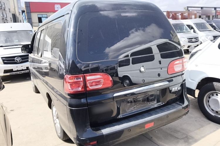 Used FORTHING Lingzhi 2023 M5L 1.6L Base Model 7 Seats Exterior 2
