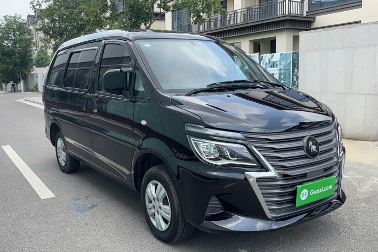 Used FORTHING Lingzhi 2023 M5 1.6L Utility Model 7 Seats Exterior 3