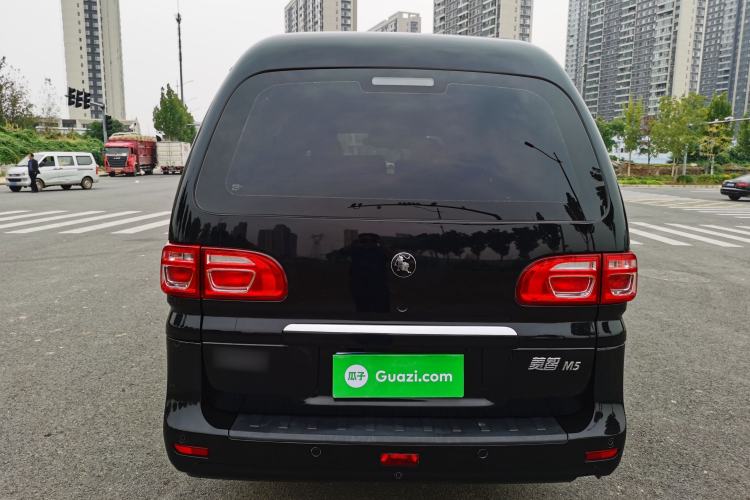 Used FORTHING Lingzhi 2023 M5L 1.6L Base Model 7 Seats Exterior 4