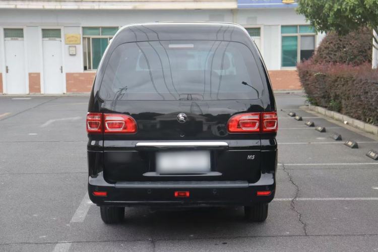 Used FORTHING Lingzhi 2023 M5L 1.6L Base Model 7 Seats Exterior 4