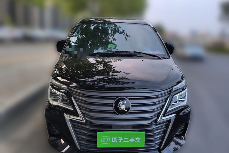 Used FORTHING Lingzhi 2023 M5L 1.6L Luxury 7-Seater Front