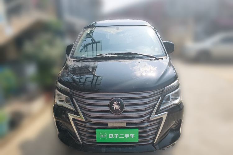 Used FORTHING Lingzhi 2023 M5L 1.6L Rental Custom Edition 7 Seats Front