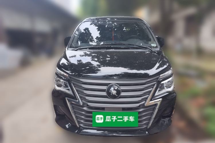 Used FORTHING Lingzhi 2023 M5L 1.6L Comfort Edition 7-Seater Front