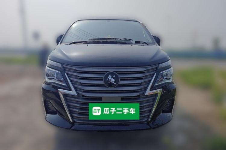 Used FORTHING Lingzhi 2023 M5L 1.6L Base Model 7 Seats Front