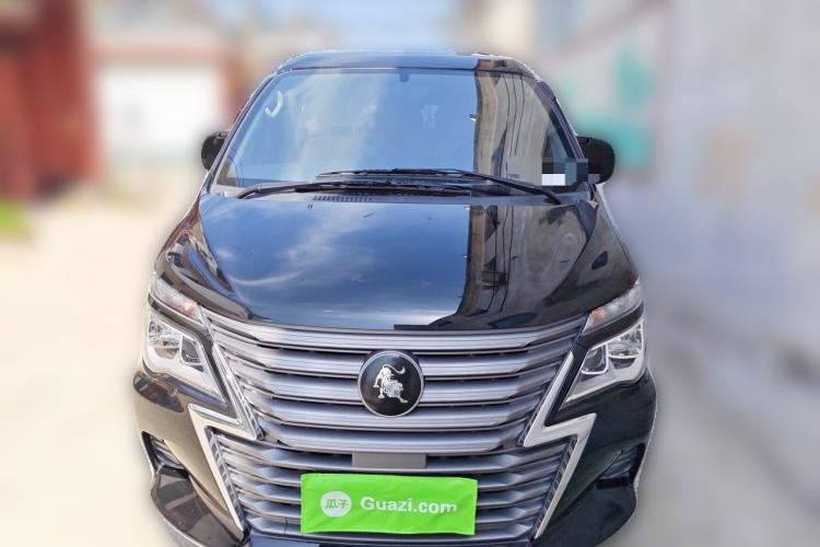 Used FORTHING Lingzhi 2023 M5L 1.6L Base Model 7 Seats Front