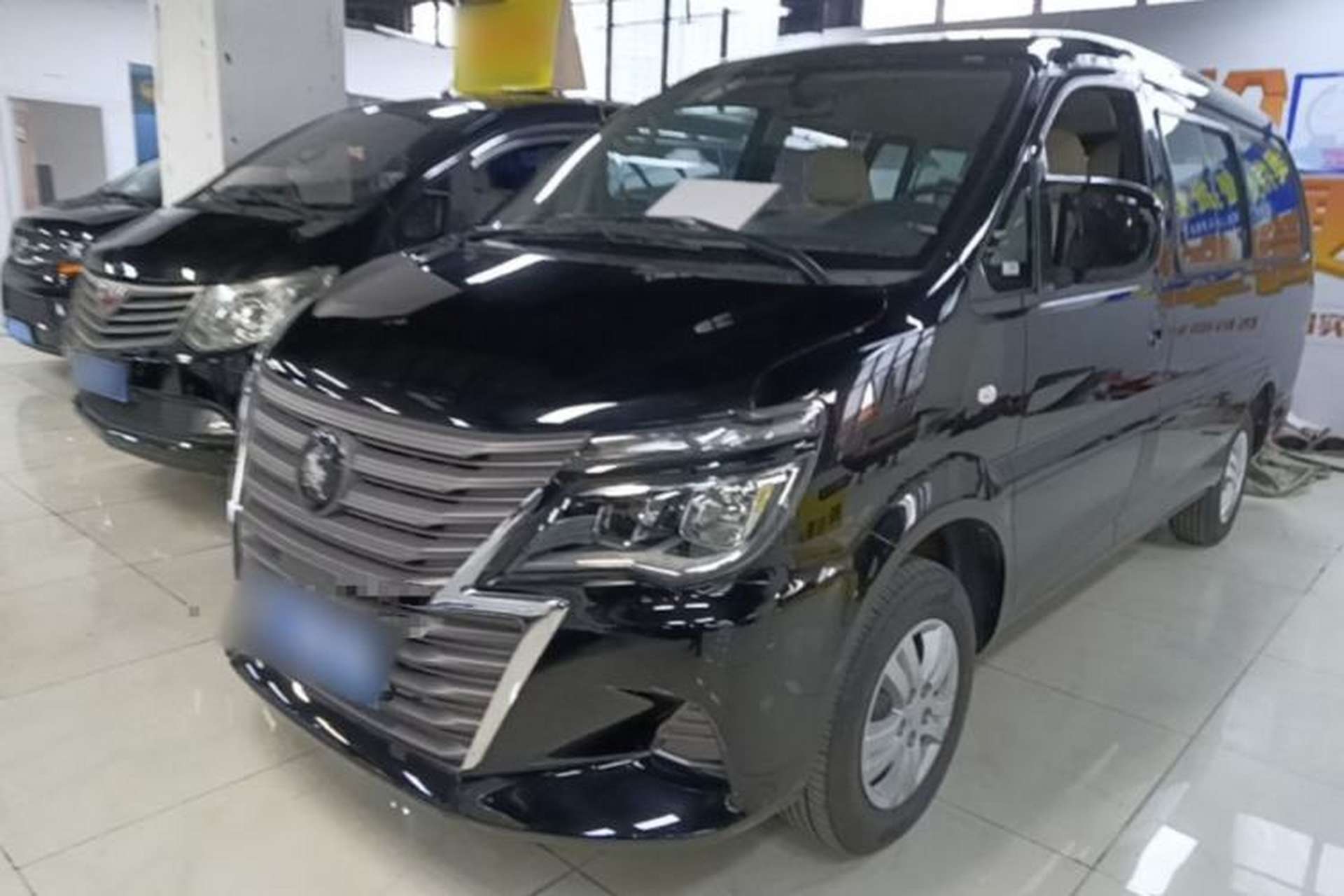 Used FORTHING Lingzhi 2023 M5L 1.6L Comfort Edition 7-Seater Front Left 45 Deg