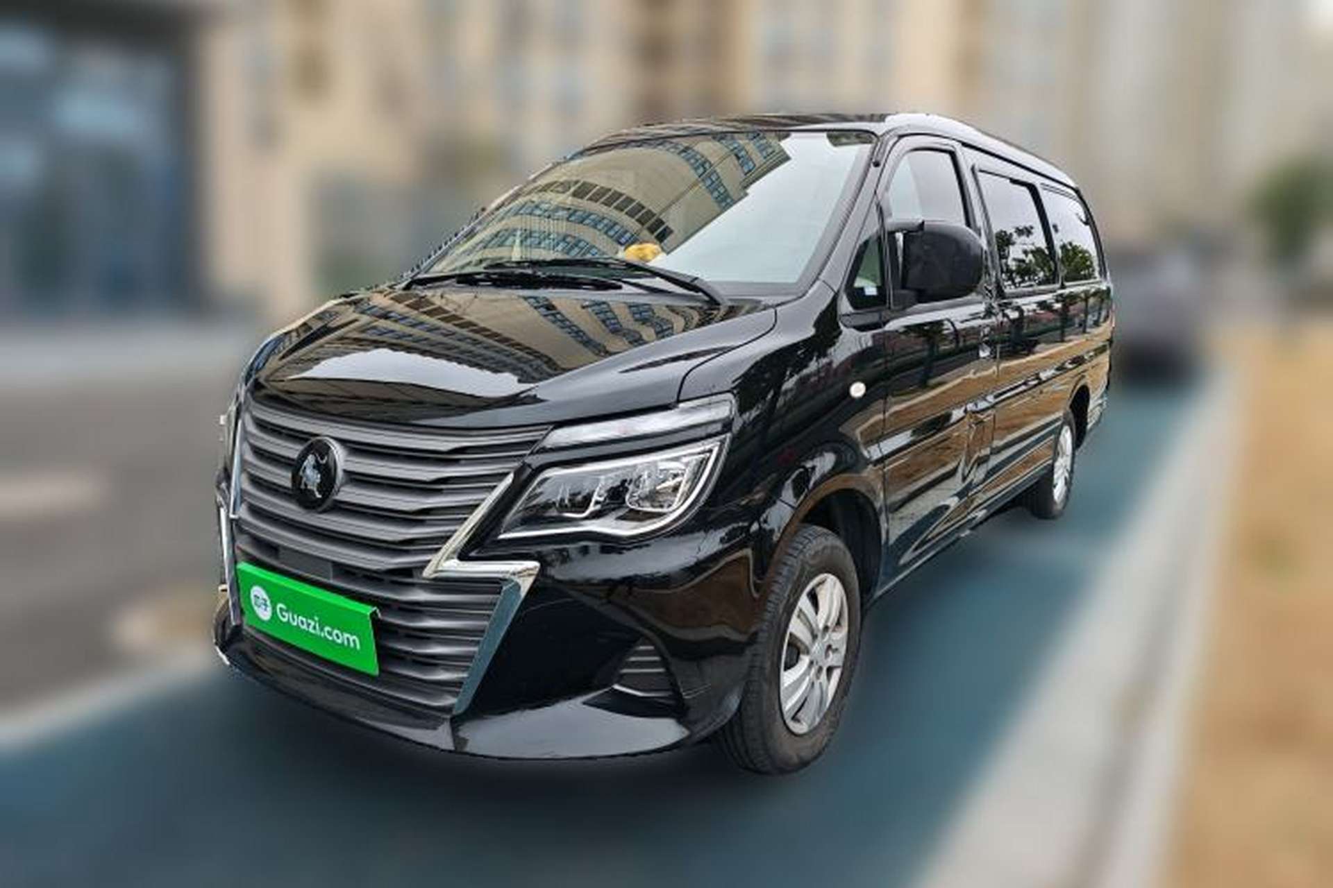 Used FORTHING Lingzhi 2023 M5L 1.6L Base Model 7 Seats Front Left 45 Deg