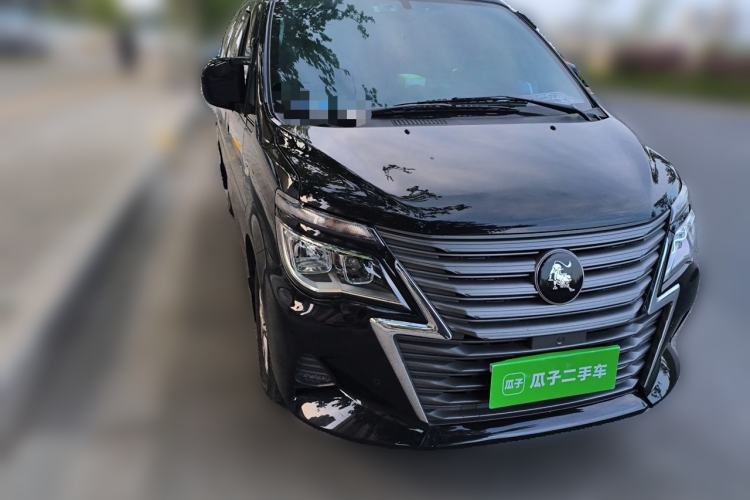 Used FORTHING Lingzhi 2023 M5L 1.6L Luxury 7-Seater Front Right 45 Deg