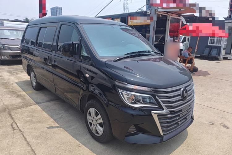 Used FORTHING Lingzhi 2023 M5L 1.6L Base Model 7 Seats Front Right 45 Deg