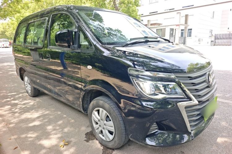 Used FORTHING Lingzhi 2023 M5 1.6L Practical Model 5 Seats Front Right 45 Deg
