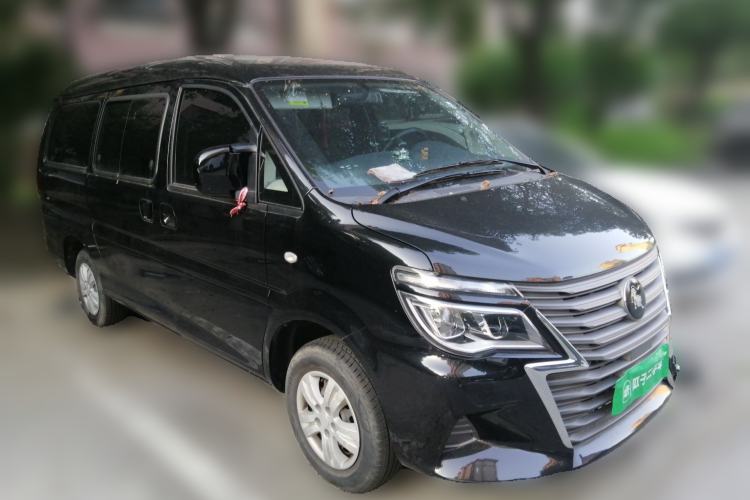 Used FORTHING Lingzhi 2023 M5L 1.6L Comfort 9-Seater Front Right 45 Deg