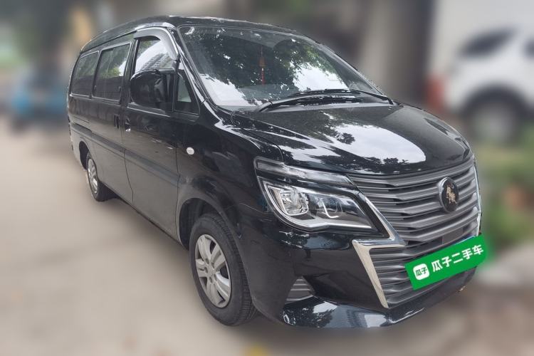 Used FORTHING Lingzhi 2023 M5L 1.6L Comfort Edition 7-Seater Front Right 45 Deg