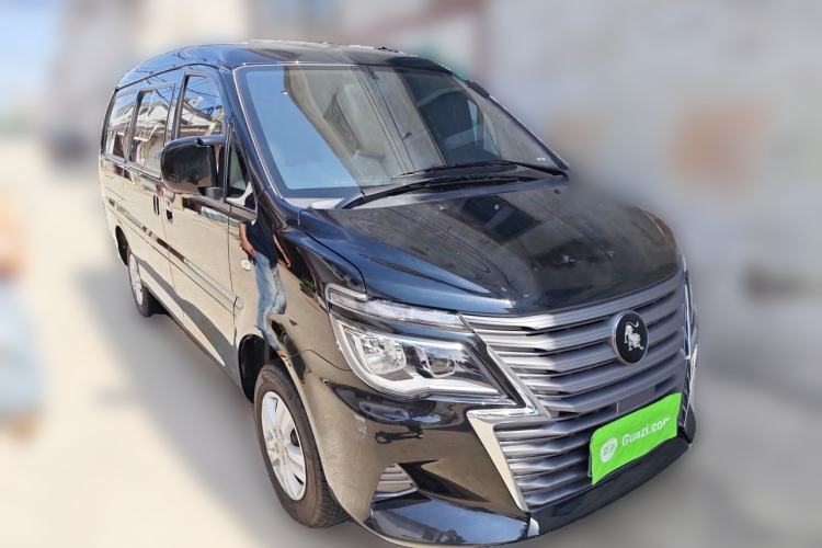 Used FORTHING Lingzhi 2023 M5L 1.6L Base Model 7 Seats Front Right 45 Deg