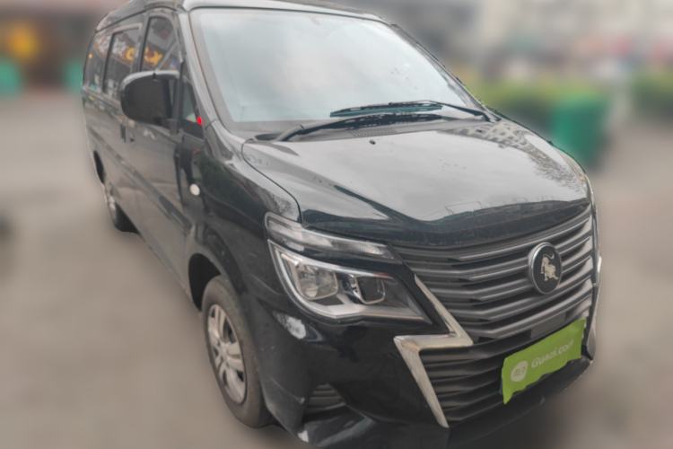 Used FORTHING Lingzhi 2023 M5L 1.6L Base Model 5 Seats Front Right 45 Deg