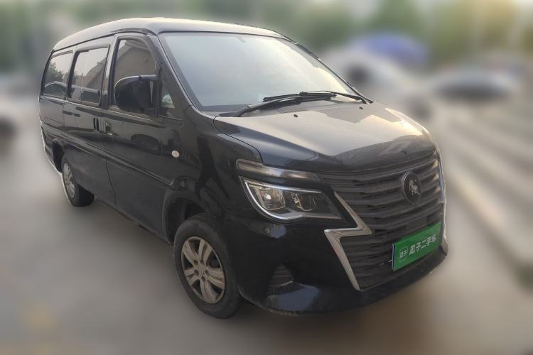 Used FORTHING Lingzhi 2023 M5L 1.6L Base Model 5 Seats Front Right 45 Deg