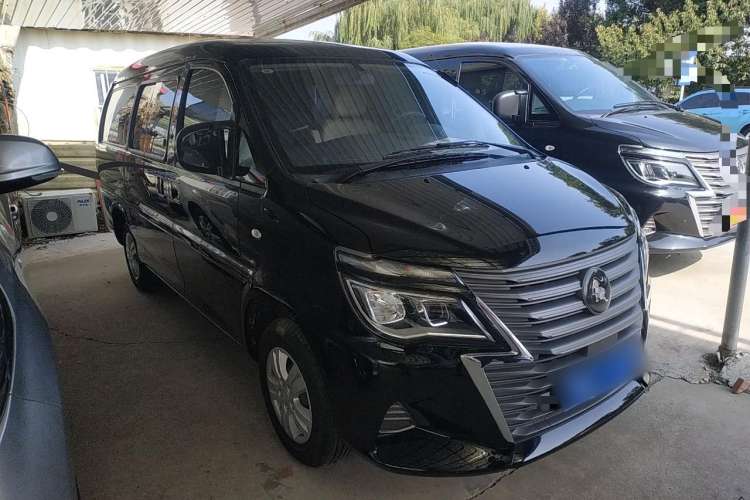 Used FORTHING Lingzhi 2023 M5L 1.6L Base Model 7 Seats Front Right 45 Deg