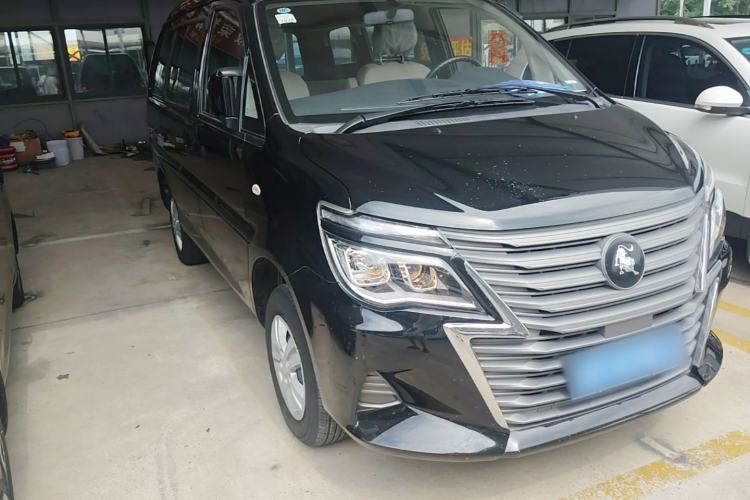 Used FORTHING Lingzhi 2023 M5 1.6L Practical Model 5 Seats Front Right 45 Deg