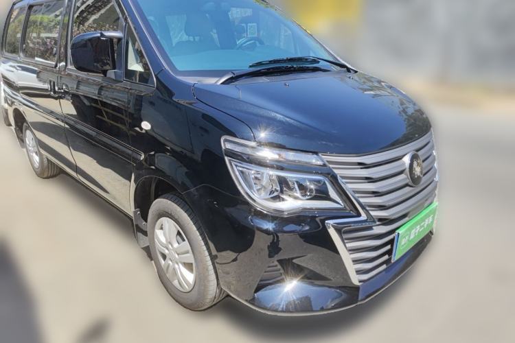 Used FORTHING Lingzhi 2023 M5 1.6L Practical Model 5 Seats Front Right 45 Deg
