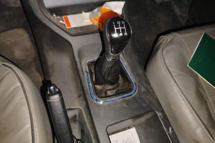 Used FORTHING Lingzhi 2023 M5 1.6L Comfort Edition 7-Seater Gear Lever