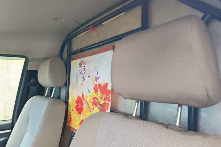 Used FORTHING Lingzhi 2023 V3 1.6L Base Model 2 Seats Headliner