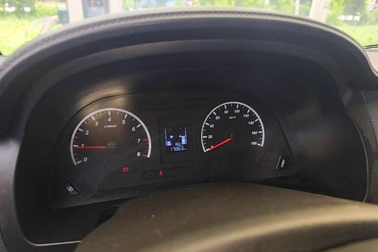 Used FORTHING Lingzhi 2023 M5 1.6L Utility Model 7 Seats Instrument Cluster