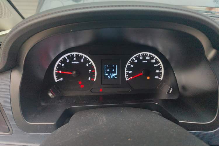 Used FORTHING Lingzhi 2023 M5L 1.6L Base Model 5 Seats Instrument Cluster