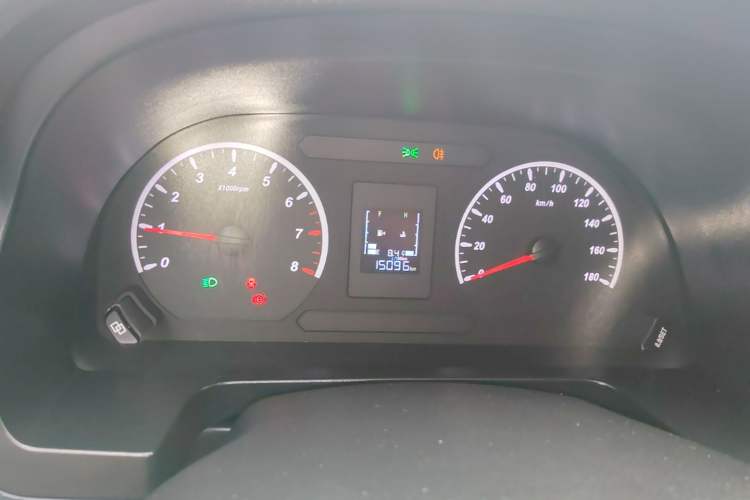 Used FORTHING Lingzhi 2023 M5L 1.6L Base Model 7 Seats Instrument Cluster