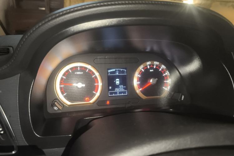 Used FORTHING Lingzhi 2023 M5L 1.6L Comfort 9-Seater Instrument Cluster