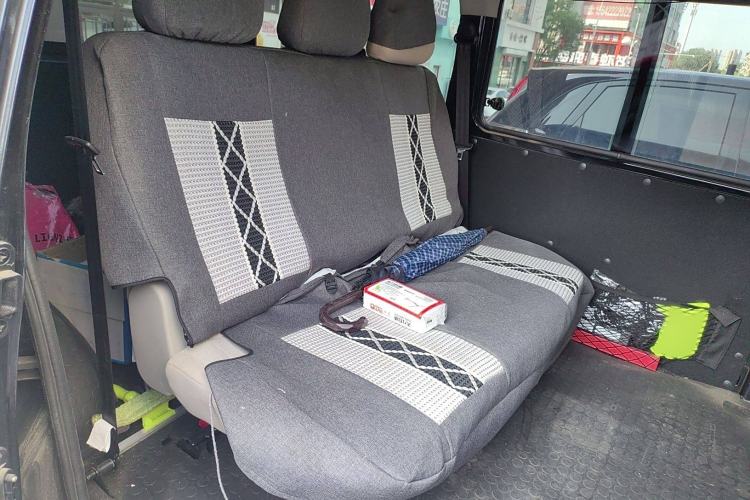 Used FORTHING Lingzhi 2023 M5L 1.6L Base Model 5 Seats Interior 4