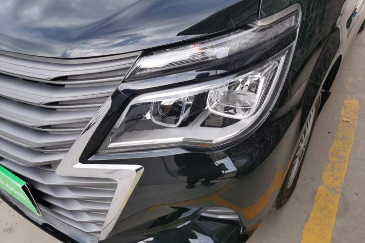 Used FORTHING Lingzhi 2023 M5L 1.6L Comfort Edition 7-Seater Left Front Headlight