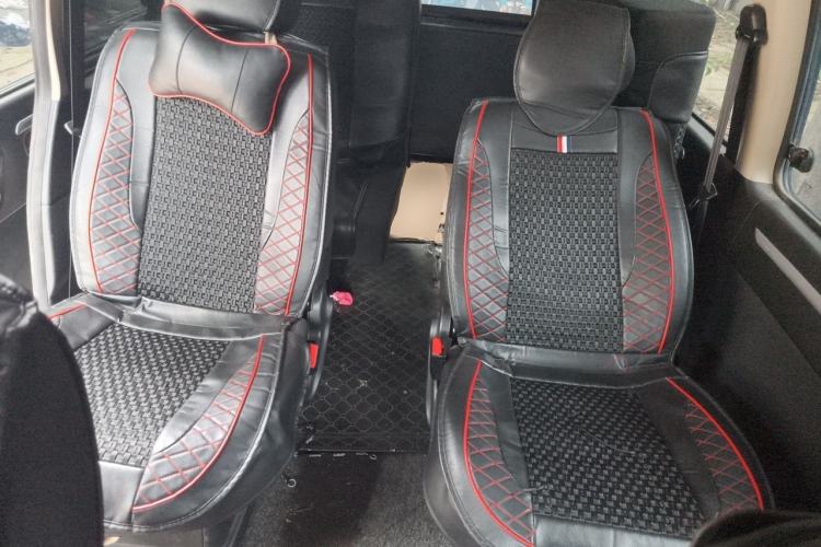Used FORTHING Lingzhi 2023 M5L 1.6L Comfort Edition 7-Seater Left Rear Seat