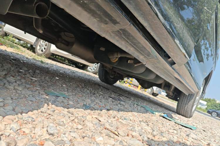 Used FORTHING Lingzhi 2023 M5L 1.6L Comfort 9-Seater Left Side Sill