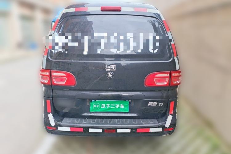 Used FORTHING Lingzhi 2023 V3 1.6L Base Model 2 Seats Rear