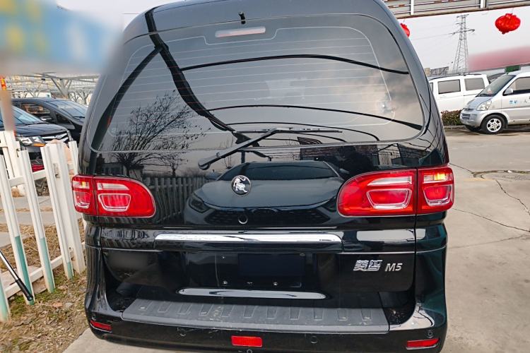 Used FORTHING Lingzhi 2023 M5L 1.6L Luxury 7-Seater Rear