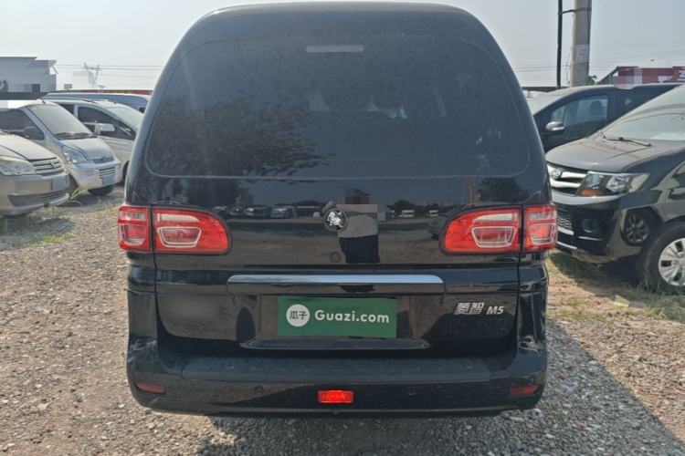 Used FORTHING Lingzhi 2023 M5L 1.6L Comfort 9-Seater Rear