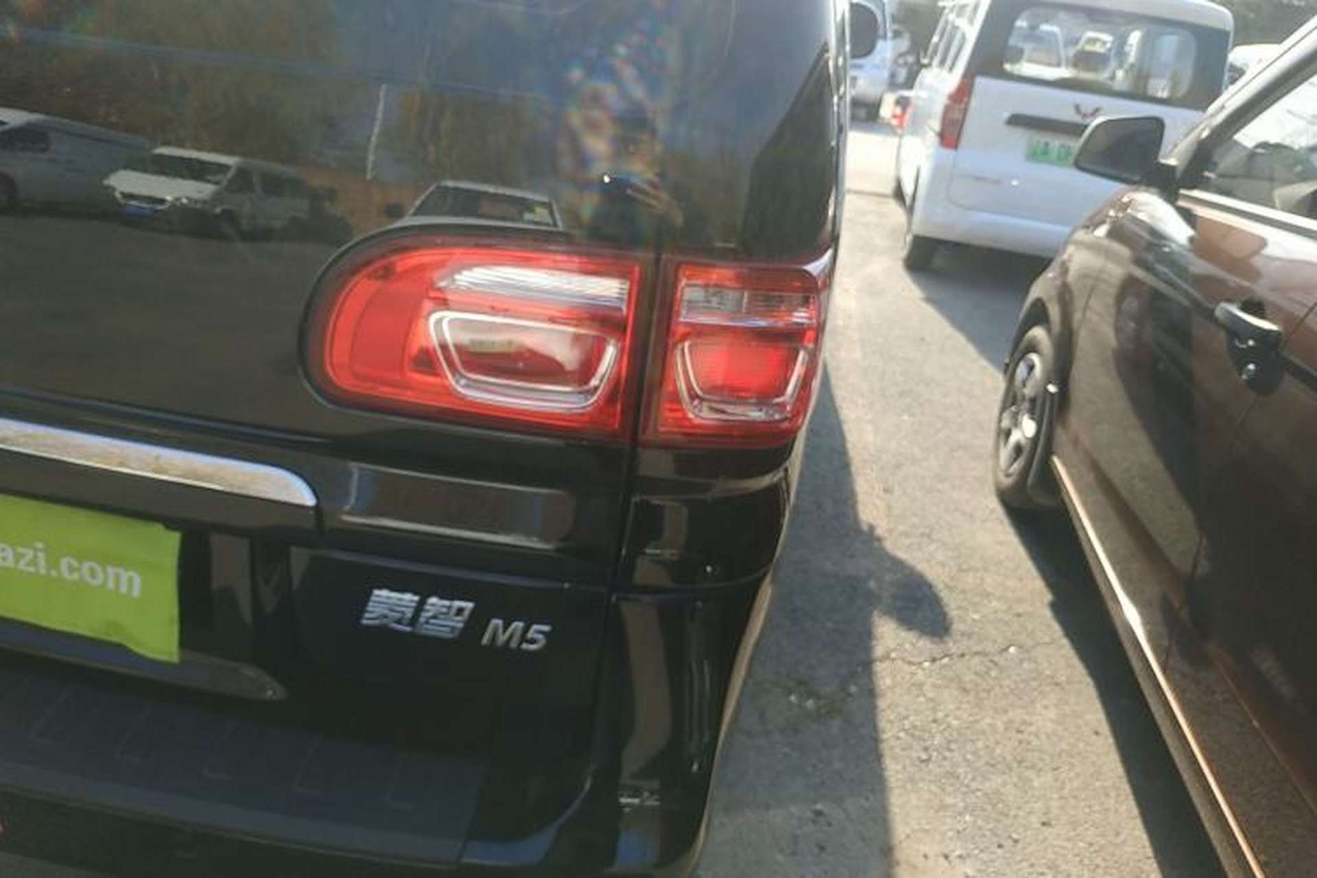 Used FORTHING Lingzhi 2023 M5L 1.6L Base Model 7 Seats Right Rear Taillight