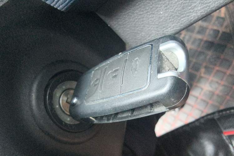 Used FORTHING Lingzhi 2023 M5L 1.6L Comfort Edition 7-Seater Vehicle Key