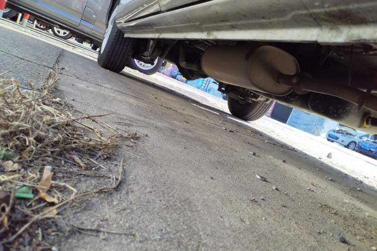 Used FORTHING Lingzhi 2023 M5L 1.6L Base Model 7 Seats Right Side Sill