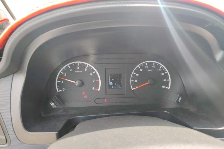 Used FORTHING Lingzhi 2023 V3 1.6L Base Model 2 Seats Instrument Cluster