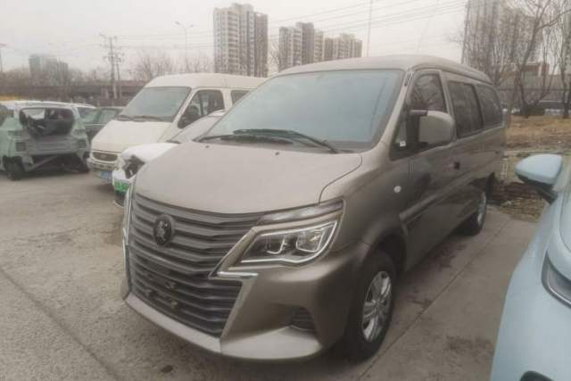 Used FORTHING Lingzhi 2023 M5L 1.6L Base Model 5 Seats