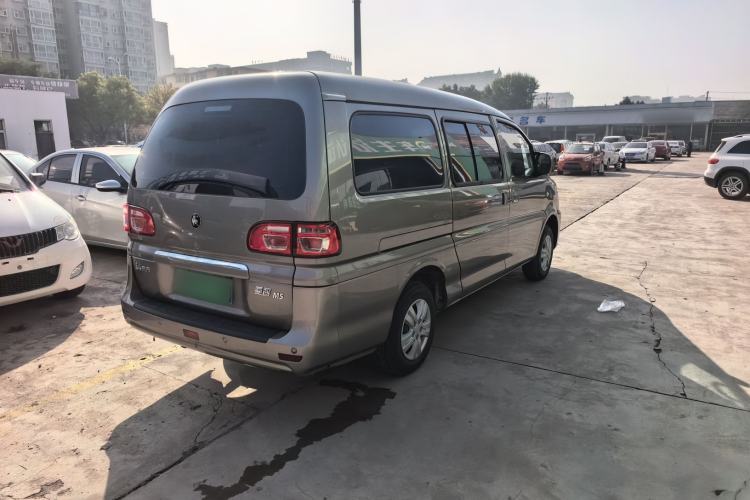 Used FORTHING Lingzhi 2023 M5L 1.6L Comfort 9-Seater Exterior 3