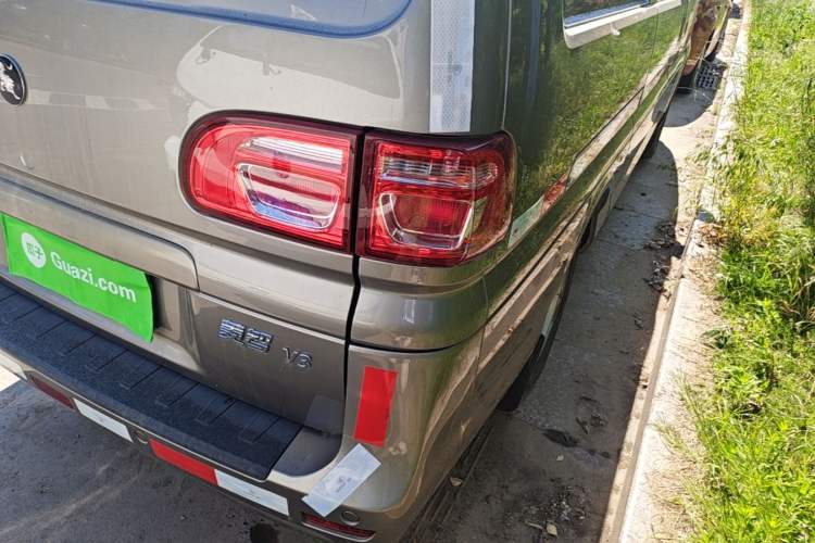 Used FORTHING Lingzhi 2023 V3 1.6L Base Model 2 Seats Exterior 3