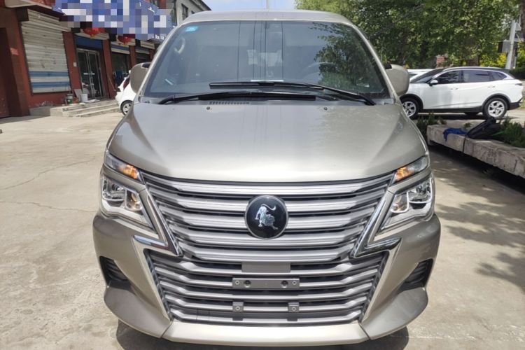 Used FORTHING Lingzhi 2023 M5 1.6L Comfort Edition 7-Seater Front